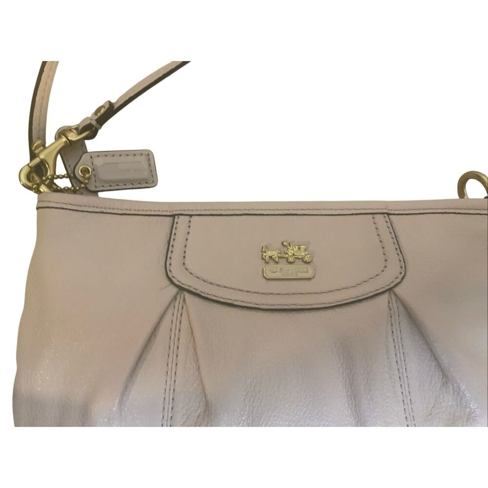 COACH Madison Leather Large Wristlet 46614 New - Picture 8 of 9